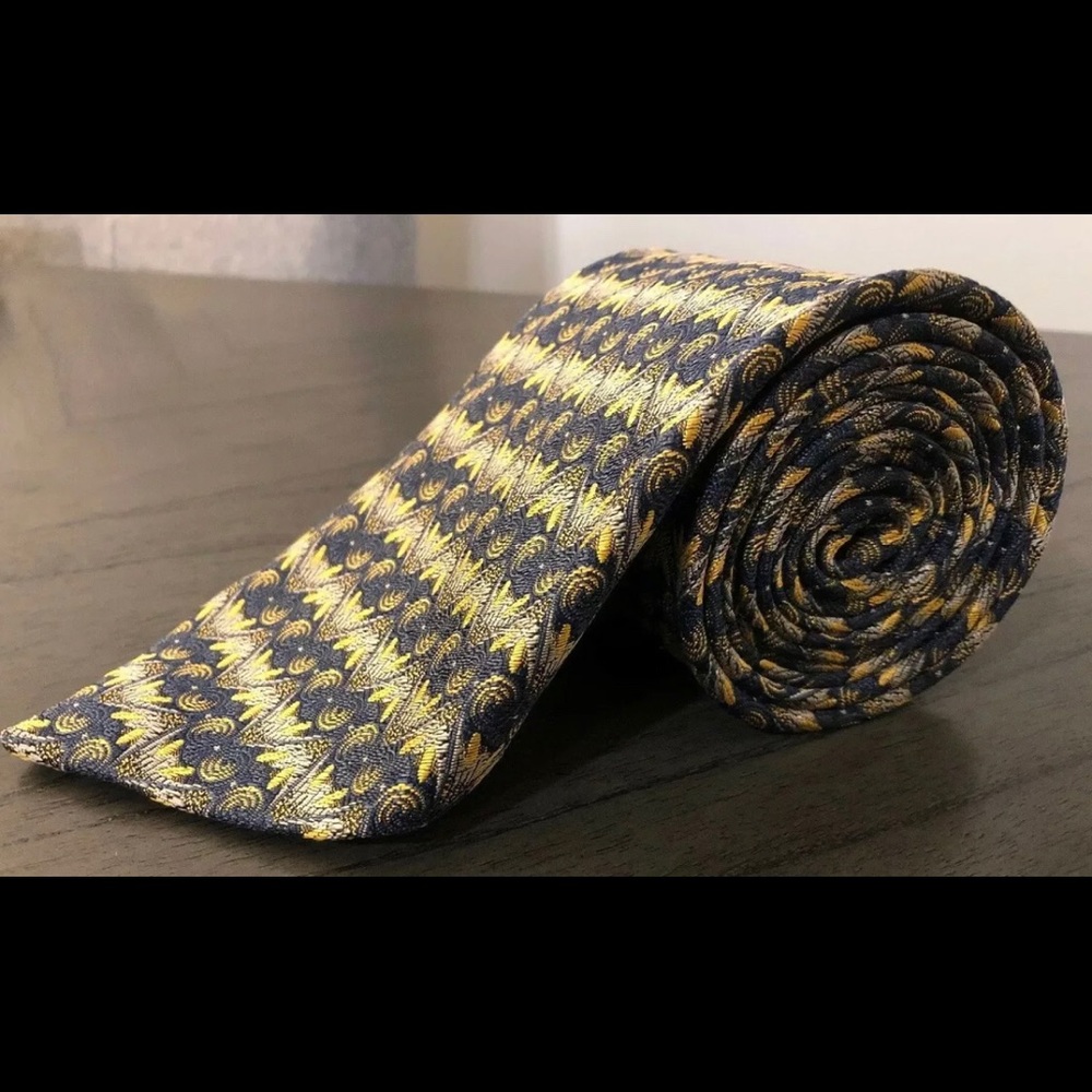 XMI PLATINUM TIE. All Silk Imported From England.